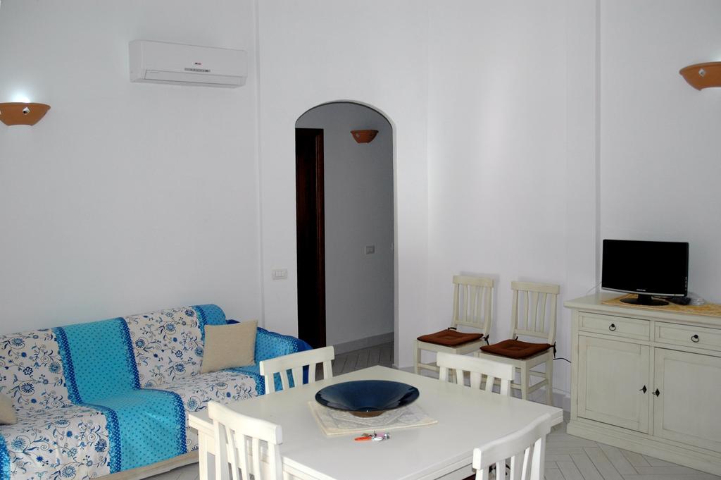 Holiday Homes Stella Marina San Teodoro  Chambre photo